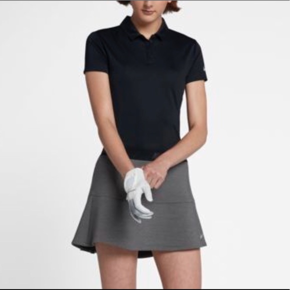 Nike Tops - Nike Short Sleeve Golf Polo in Black • Large